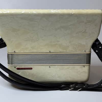Pearl Red & White Camerano By Scandalli Piano Accordion LM (41key/120Bass) Italy image 6