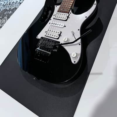 Burny Yellow Heart Jr. YH-JR Mini Guitar (Hide X Japan Signature