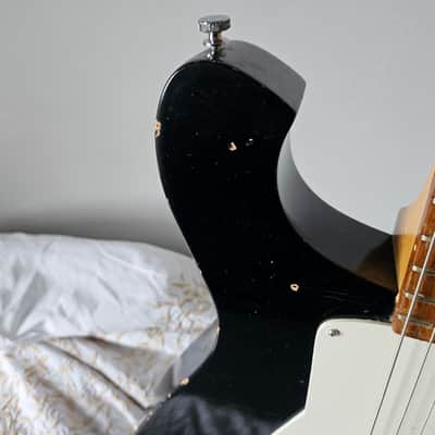 1958 Rickenbacker 425, slab body - Jetglo image 14
