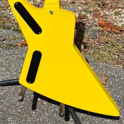 2003 Gibson Limited Edition X-Plorer Yellow Sparkle W/OHSC Explorer Mini Humbuckers image 6