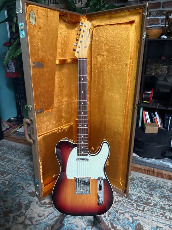 2008 Fender American Vintage ’62 Custom Telecaster USA w/Original G&G Case - MINT - Sunburst image 1