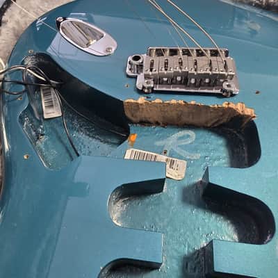 Immagine FENDER American Elite Stratocaster EB Ocean Turquoise con Upgrade Chitarra Elettrica - 3