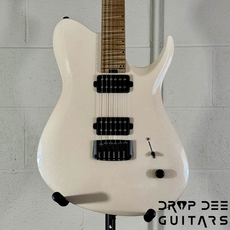 Balaguer USA Series Seraph Modern Electric Guitar w/ Case (424) - Gloss Metallic Jewel White image 1