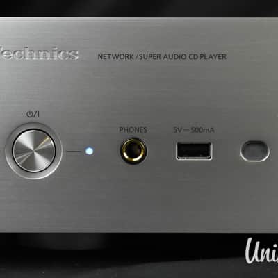 Technics SL-G700 SACD / CD Player & Digital Player in Excellent Condition image 9