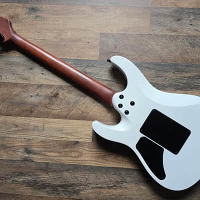 Suhr Modern Custom - White image 14