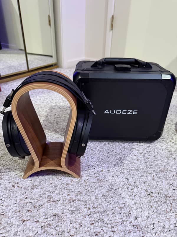 Audeze LCD-X Open Back Planar Magnetic Headphones - 20 Ohms 2021 - Present - Black