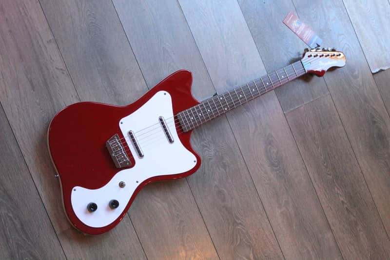 DANELECTRO "´67 Dano Red" 3, 14 KG image 1