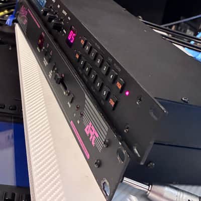 Alesis  Midiverb II w/ Power Supply image 2