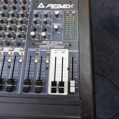 Peavey RQ 2318 Mixer image 3