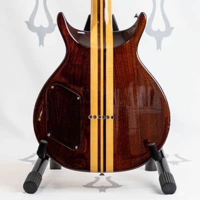Washburn Falcon 1981- Rosewood - 5 piece neck through with coil taps image 5