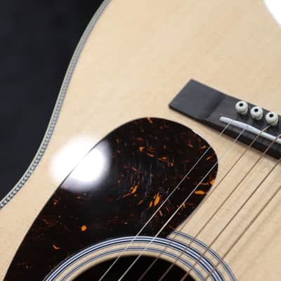 Martin O'ahu HG-28 Solid Flamed Hawaiian Koa HG-14 Fret Acoustic Guitar w/Bag image 11