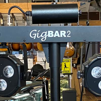 Chauvet DJ GigBAR 2 4-in-1 Lighting System with Stand and Foot Controller image 2