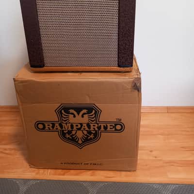 Fender Ramparte Pawn Shop Series 9-Watt 1x12" Guitar Combo 2013 - 2014 - Two-Tone Textured image 14
