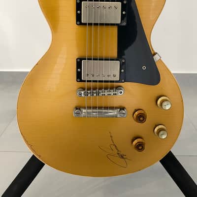 Gibson Custom Shop Joe Bonamassa Aged & Signed Les Paul Goldtop image 2
