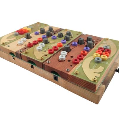 Ciat-Lonbarde Deerhorn Organ Analog Antennae-Controlled Synthesizer image 2