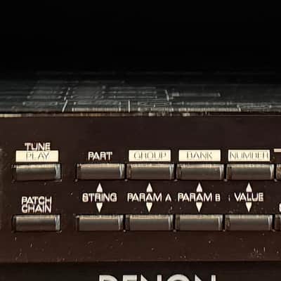 Roland GR-50 Guitar Synthesizer 1988 - 1994 - Black