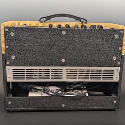 Carr Amps Skylark Special 1x12 Combo, Tweed/Black image 2