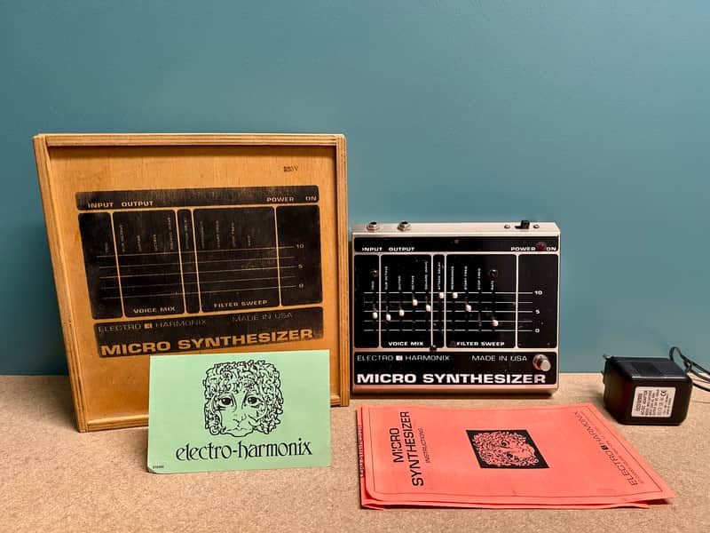 Electro-Harmonix Micro Synthesizer