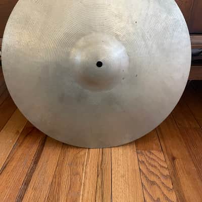 Ludwig Standard/Paiste 16" 860 grams crash cymbal crash cymbal 1960's - silver/nickel image 1