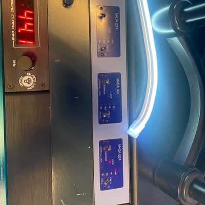LAVRY . DB-4496 image 2