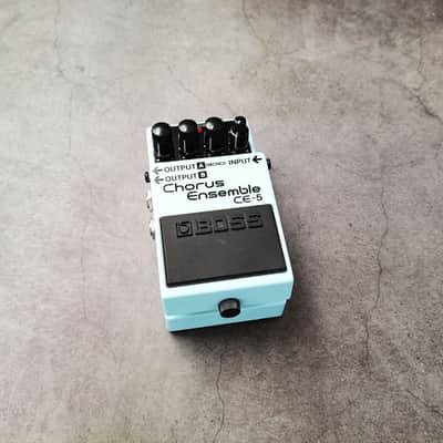 Boss CE-5 Chorus Ensemble (Blue or Pink Label) | Reverb
