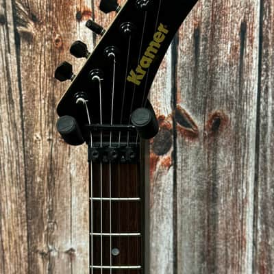 Kramer 1983 Baretta Reissue 2023 w/ HSC image 3