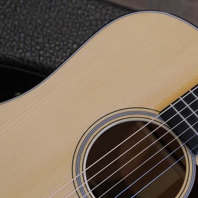 Minty! 2019 Martin D-18 Authentic 1939 Dreadnought Acoustic Guitar Natural + OHSC image 3