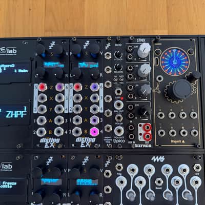 Immagine Eurorack complete System (4 Disting ES+ Screens, 4ms Catalyst, Magerit Kayros, Befaco St, Pico Mod) Eurorack complete System (4 Disting ES+ Screens, 4ms Catalyst, Magerit Kayros, Befaco St, Pico Mod) 2026 - 6