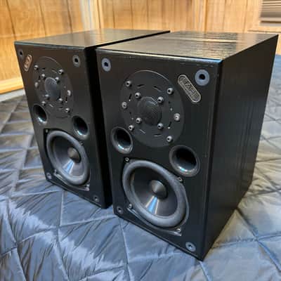 Acoustic Energy Reference Series Model AE1 Series II image 4