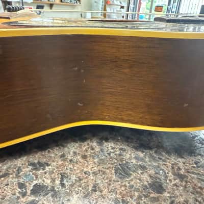 Gibson LG-1 1947 - 1968 - Sunburst In Hard Case image 11