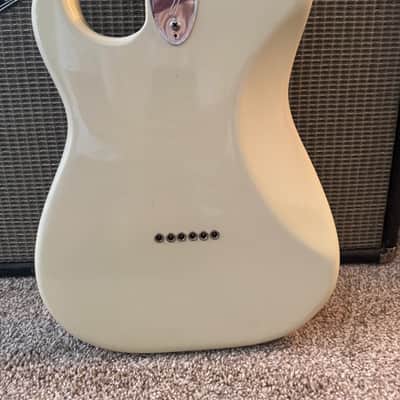 Fender Stratocaster with 3-Bolt Neck, Maple Fretboard 1971 - 1977 - Olympic White image 6