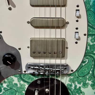 Oopeg Guitars Japan Supreme Colection Trailbreaker Mark I Lefty "Old Garage Stock"  NAMM Show 2026  Green Paisley image 6