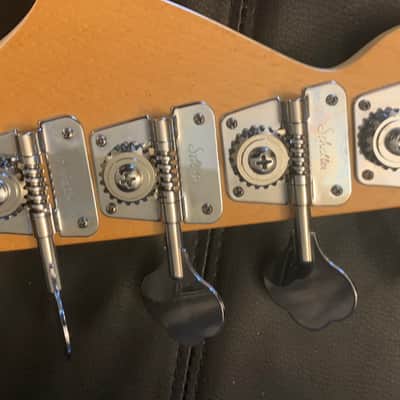 Fretless Precision Bass image 5