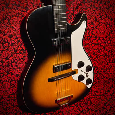 1963 Airline H-46 Stratotone Sunburst image 3