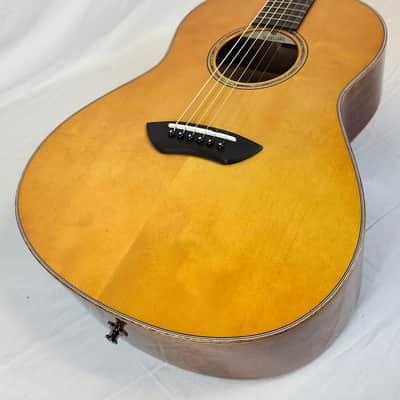 Yamaha CSF3M All-Solid Parlor Guitar, Piezo Pickup, Vintage Natural, W/Bag image 8