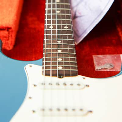 Fender Custom Shop '62 California Beach Stratocaster | Blue image 16