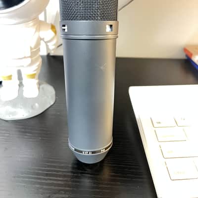 Neumann U 87 Ai mt Large Diaphragm Multipattern Condenser Microphone 1986 - Present - Matte Black image 3
