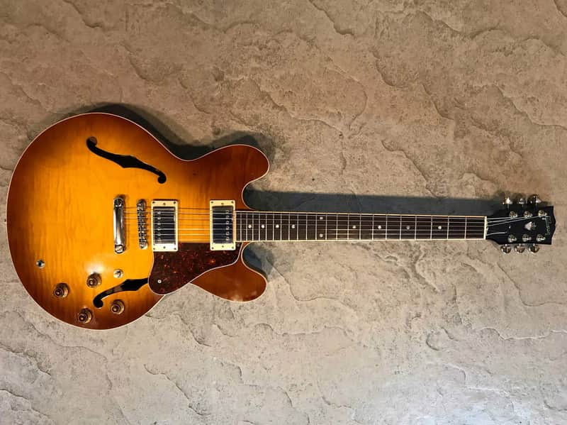 Gibson ES-335 Dot