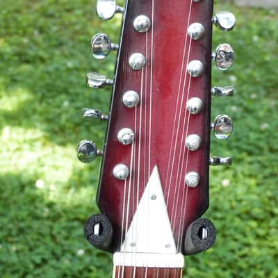 Sekova 12 string electric cherry sunburst 1960's sunburst image 3