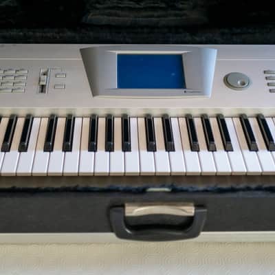 Korg Trinity V3 61-Key 32-Voice Polyphonic Workstation 1998 - Silver image 2