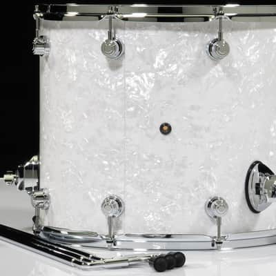 DW Performance Series 14X16 Floor Tom - White marine image 2