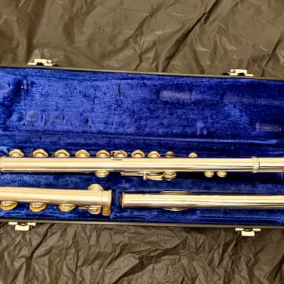 Gemeinhardt 3SHB Intermediate Flute w/Solid Silver Custom J1 Headjoint, Open Hole, Low B Foot image 4