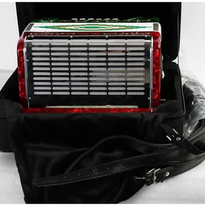 SofiaMari SM-3112 31-Button 12 Bass Accordion GCF Regular Red and Green Pearl image 3