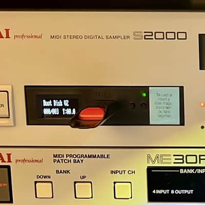 USB floppy emulator for S2000 Sampler image 1
