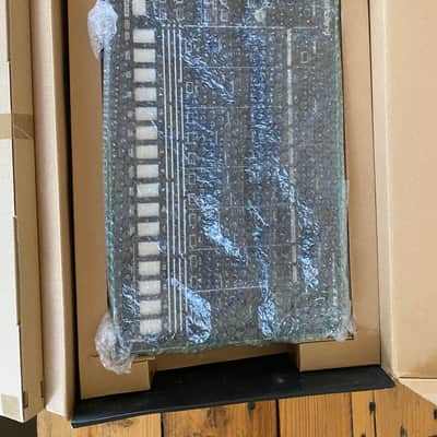 Roland AIRA TR-8 Rhythm Performer Drum Machine 2014 - Present - Black image 5