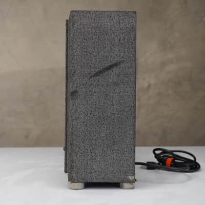 Immagine Silvertone Model 1482 1x12 Combo Guitar Amp #59003 - 4