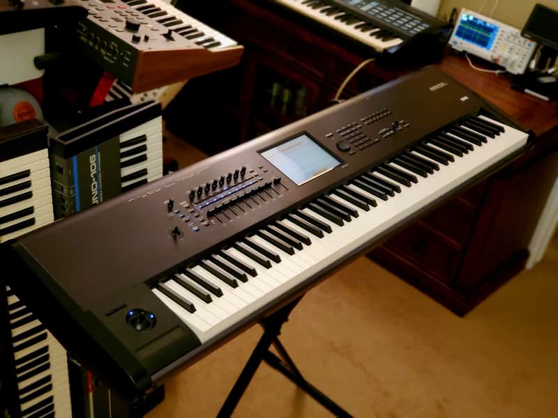MUST SEE!!! KORG KRONOS X 88 FULLY SERVICED AND IN AMAZING CONDITION! image 1