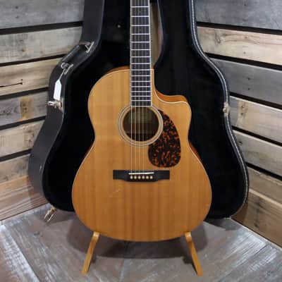 Used (2007) Larrivee LV-03 Acoustic/Electric Guitar with Hardshell Case image 14