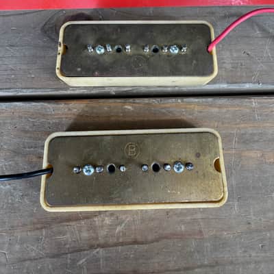 Real Life Relics P-90 Pickup Set Aged Cream    [DH7] image 2