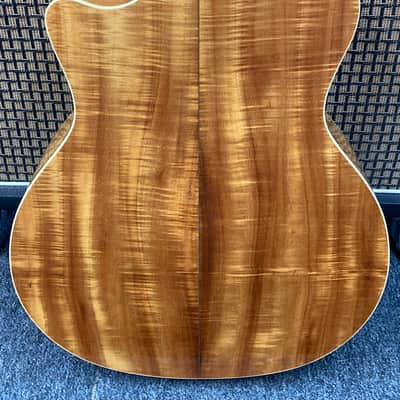 Taylor Grand Auditorium K-14ce-L30 30th Anniversary 2004 - Koa Natural image 4